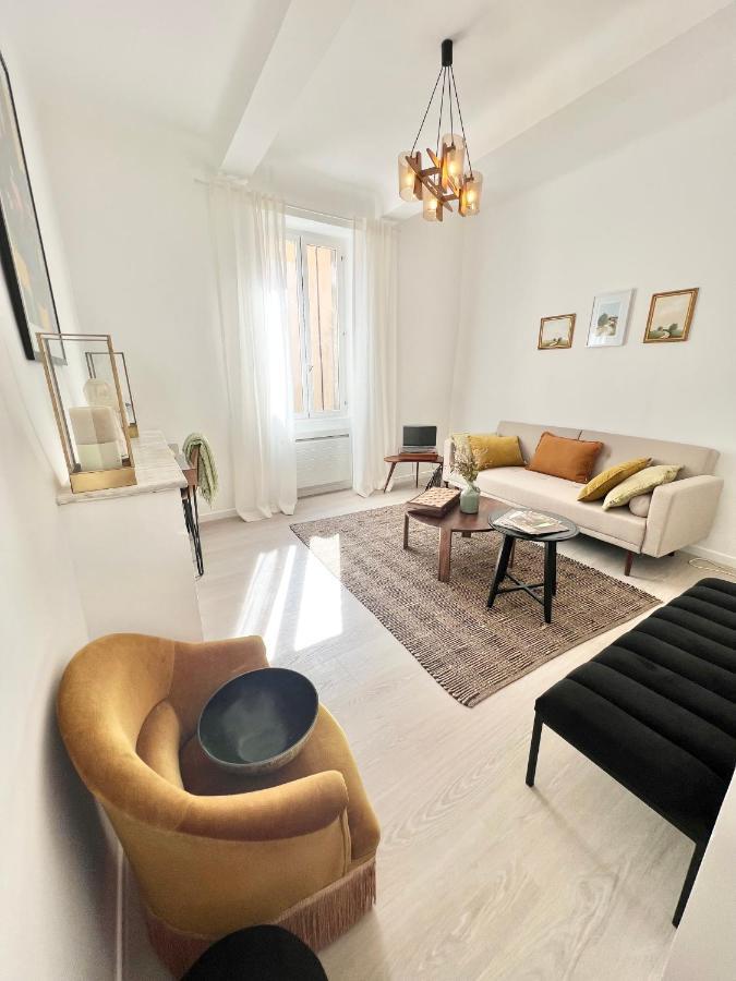 Maison De Village Au Calme. Lourmarin Bagian luar foto